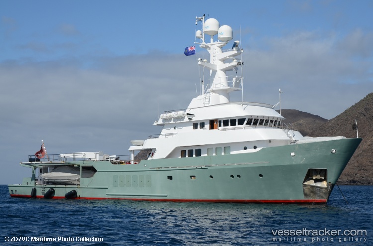 Mmm - Service Ship vessel