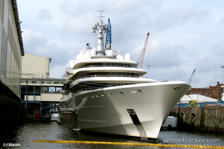 Loretta - Service Ship vessel