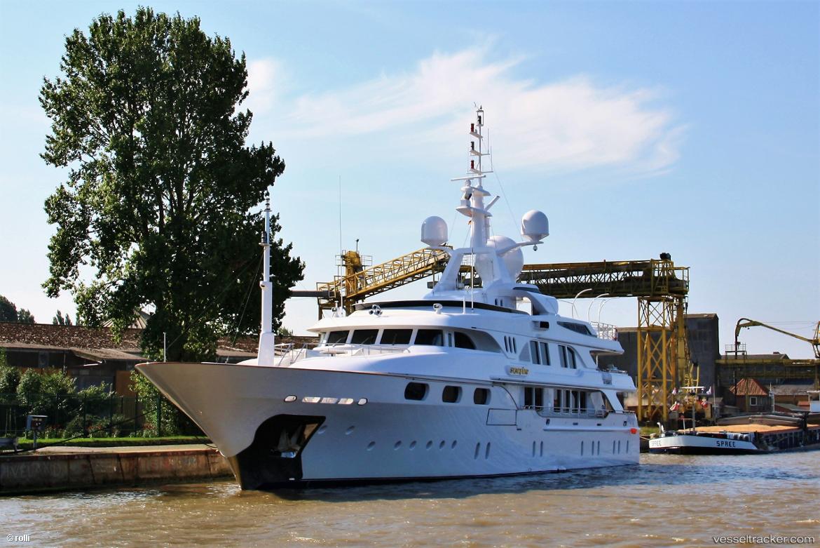 Starfire - Service Ship vessel