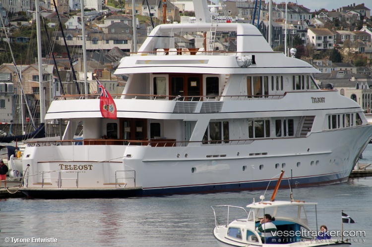 Teleost - Service Ship vessel