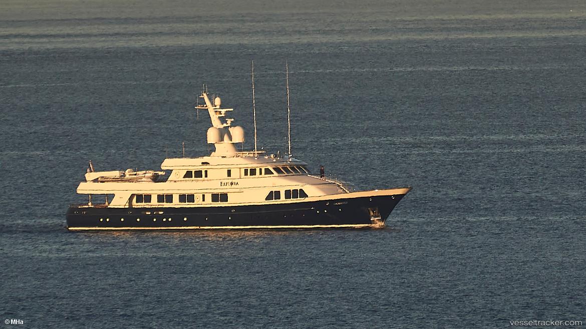 Explora - Service Ship vessel