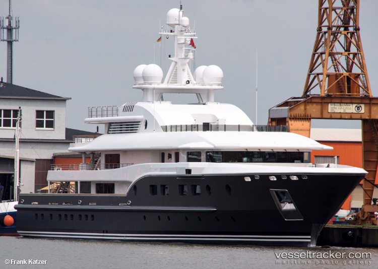 Kogo - Service Ship