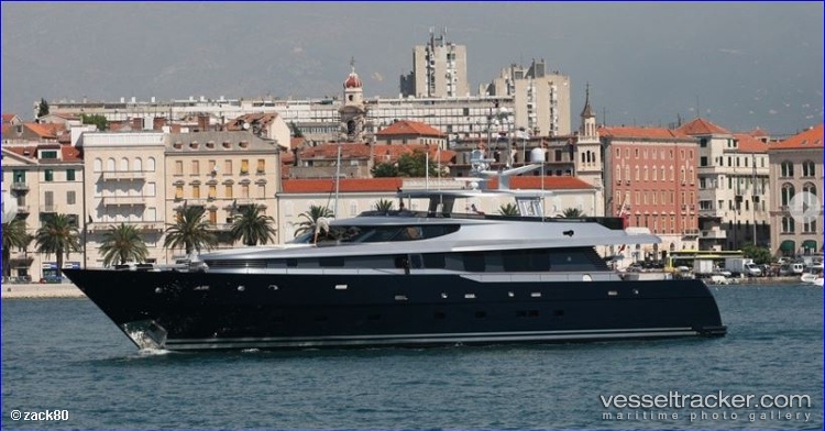 Aura - Service Ship vessel