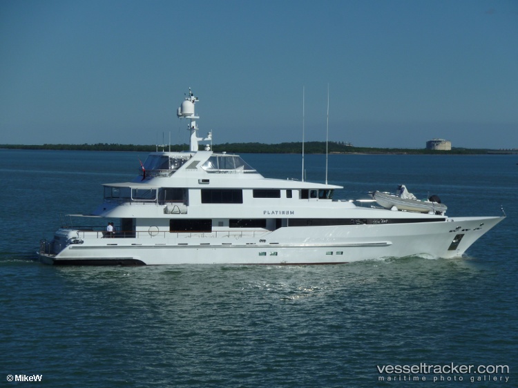 Platinum - Service Ship vessel