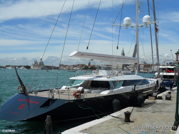 Red-Dragon - Service Ship vessel