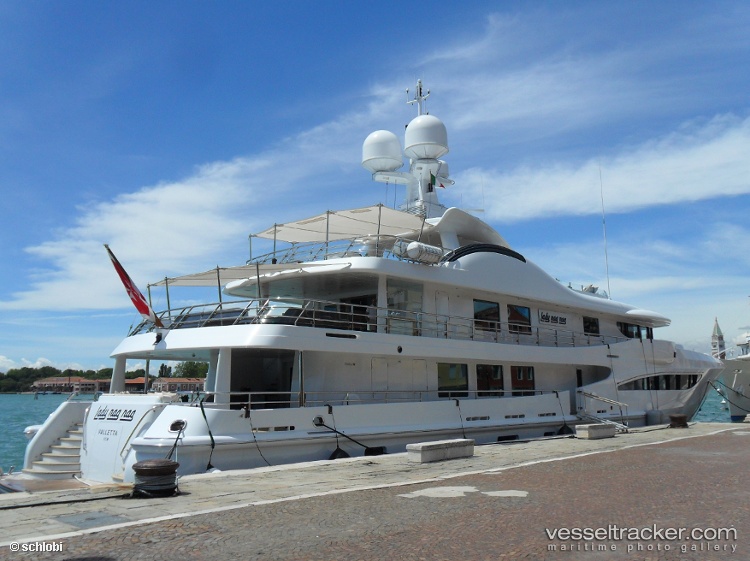 Lady-Brave - Service Ship vessel