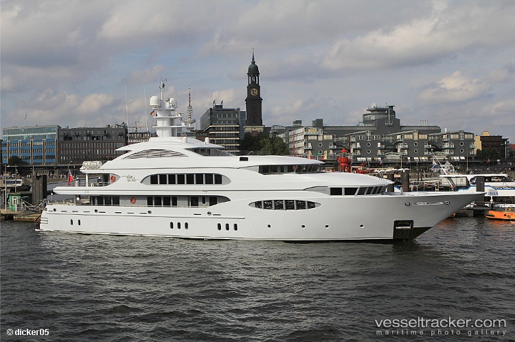 Vive-La-Vie - Service Ship vessel
