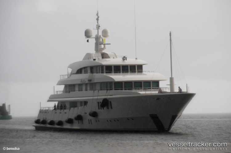 Nora - Service Ship vessel