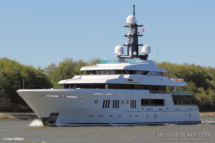 Deep-Breath - Service Ship vessel