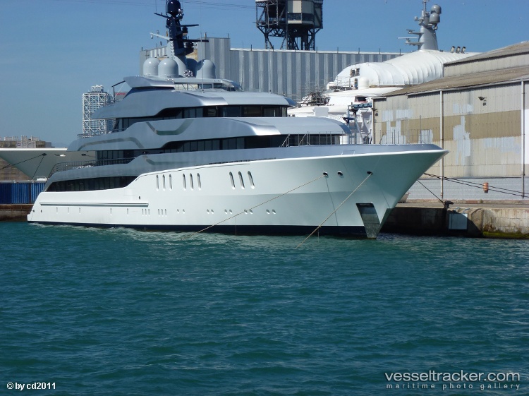 Tango - Service Ship vessel