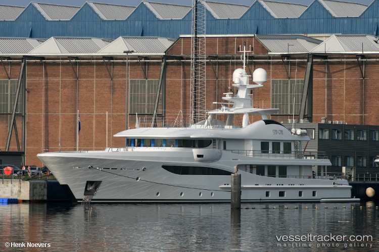 Step-One - Service Ship vessel