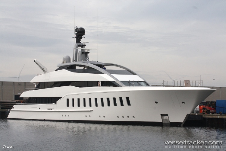 Halo - Sailing Vessel vessel