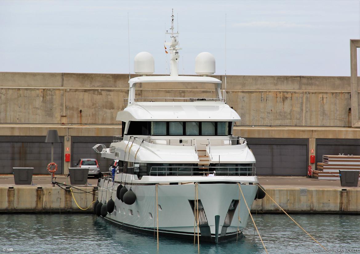 Brigadoon - Sailing Vessel vessel