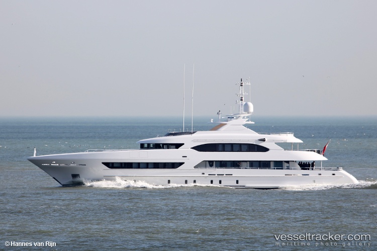 Book-Ends - Sailing Vessel vessel