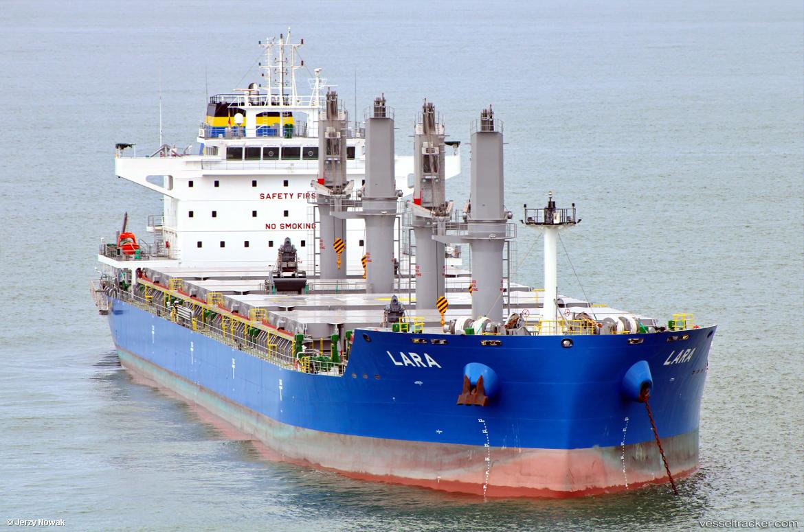 Lara - Bulk Carrier vessel