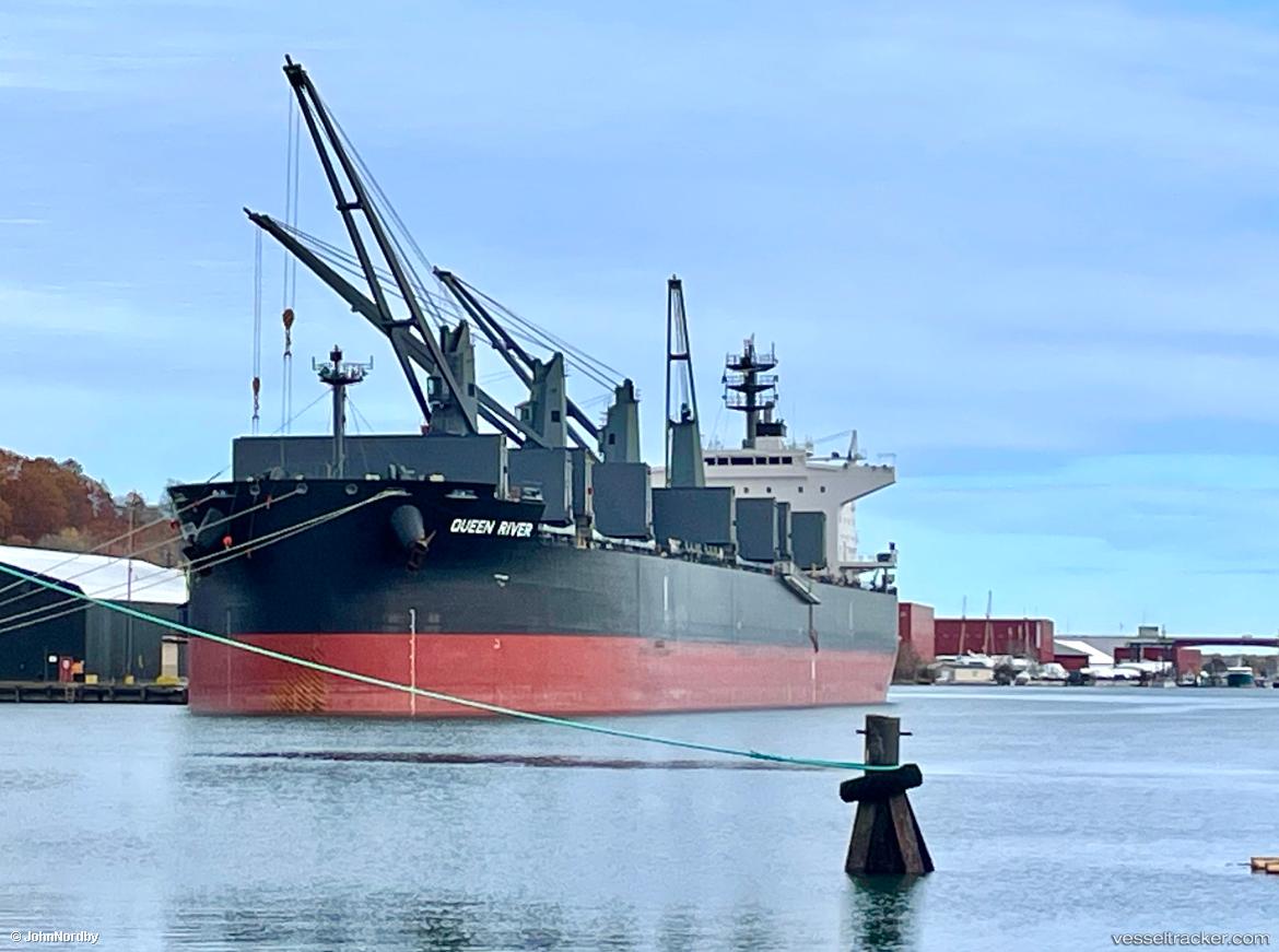 Queen-River - Bulk Carrier vessel