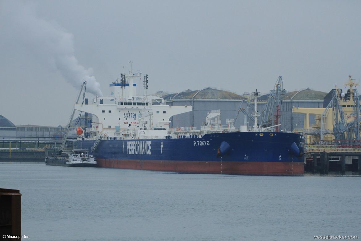 P.-Tokyo - Crude Oil Tanker vessel