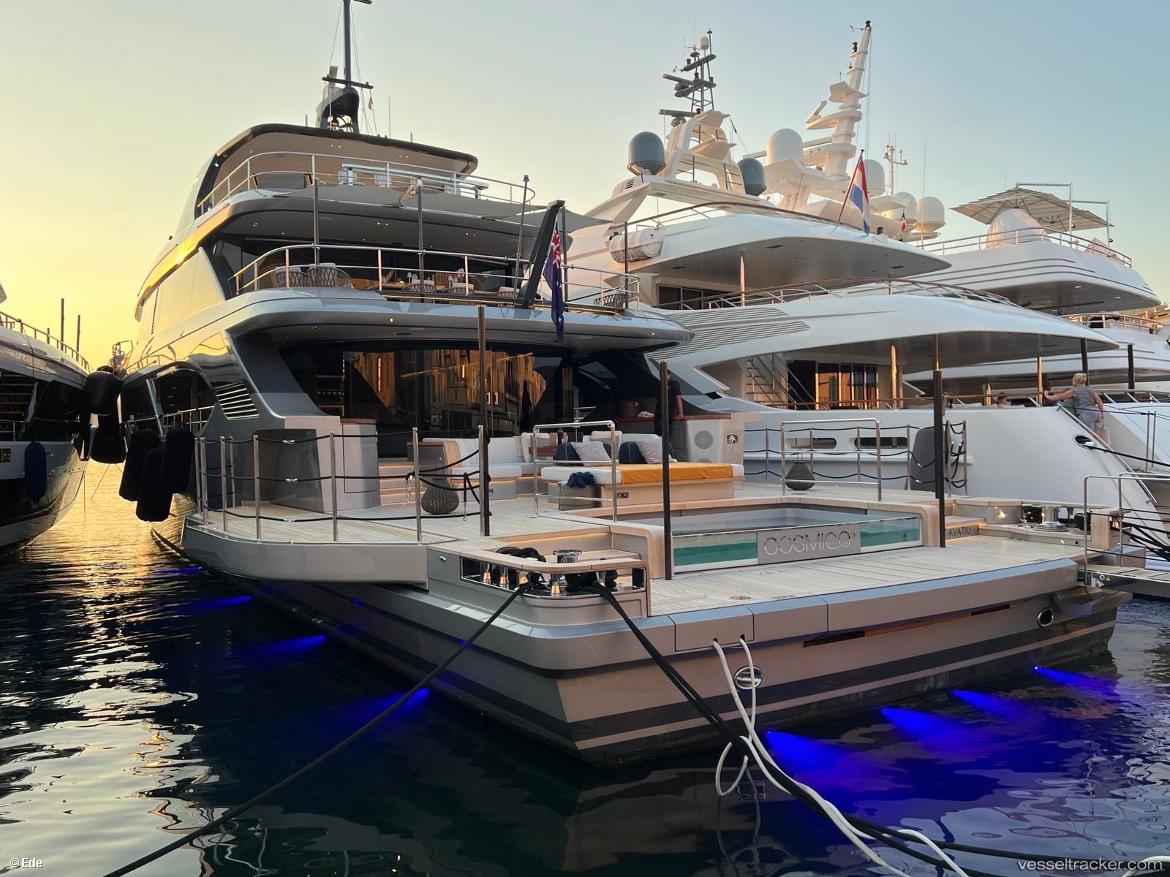 Cosmico - Sailing Vessel vessel