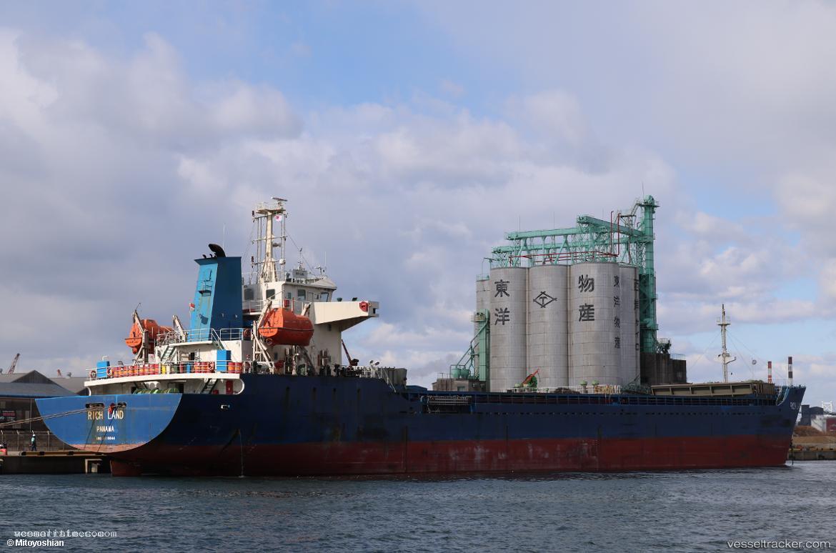 Rich-Land - Bulk Carrier vessel registered in Panama
