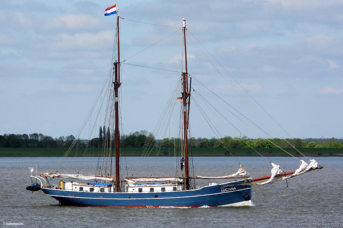 Luciana - Passenger Ship