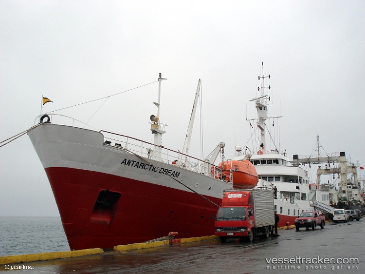 Antarctic-Dream - Cruise Ship vessel