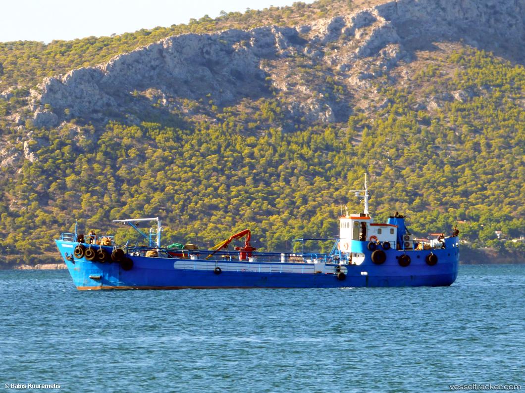 Tritonas - Oil Products Tanker vessel