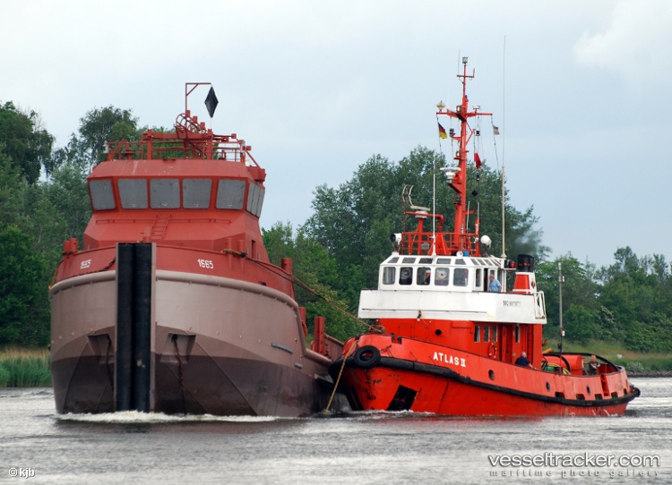 Waf-2 - Tug vessel