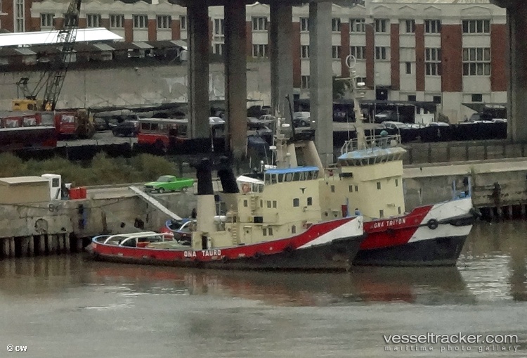 Tauro - Tug vessel