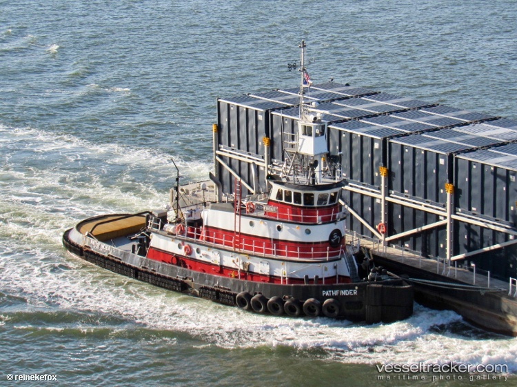 Pathfinder - Tug vessel