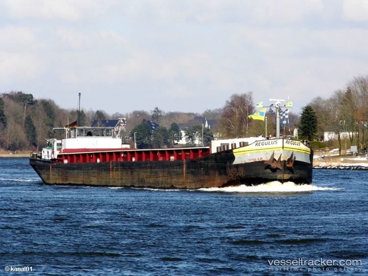 Regulus - Vehicles Carrier vessel