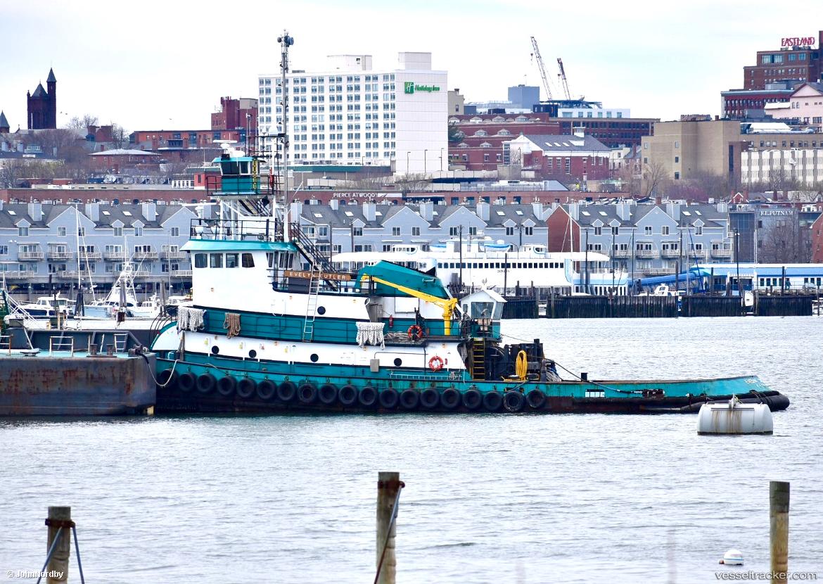 Evelyn-Cutler - Tug vessel