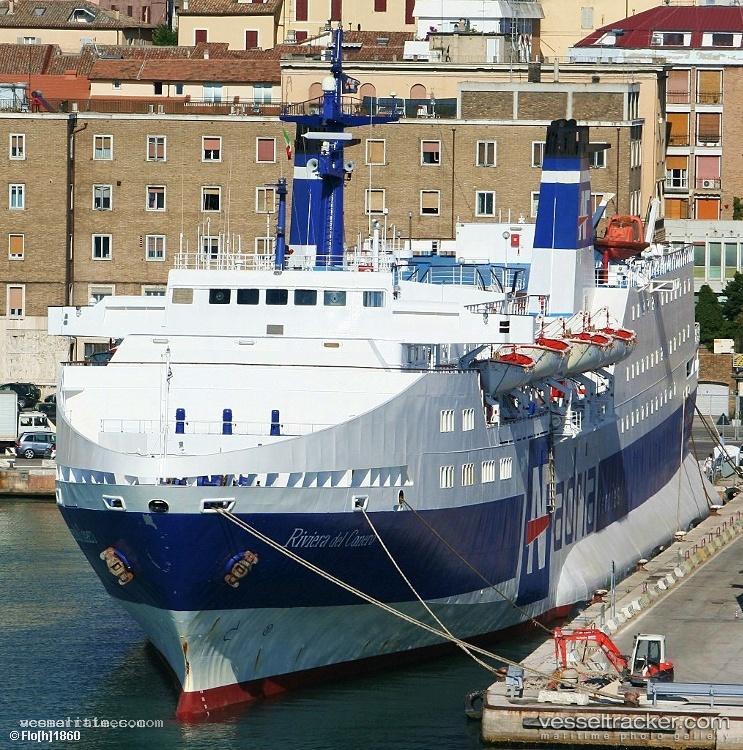 Seabridge - Passenger Ro Ro Cargo Ship vessel registered in Cameroon
