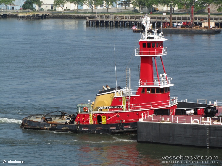 Bouchard-Boys - Tug vessel