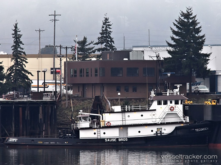 Tecumseh - Tug vessel
