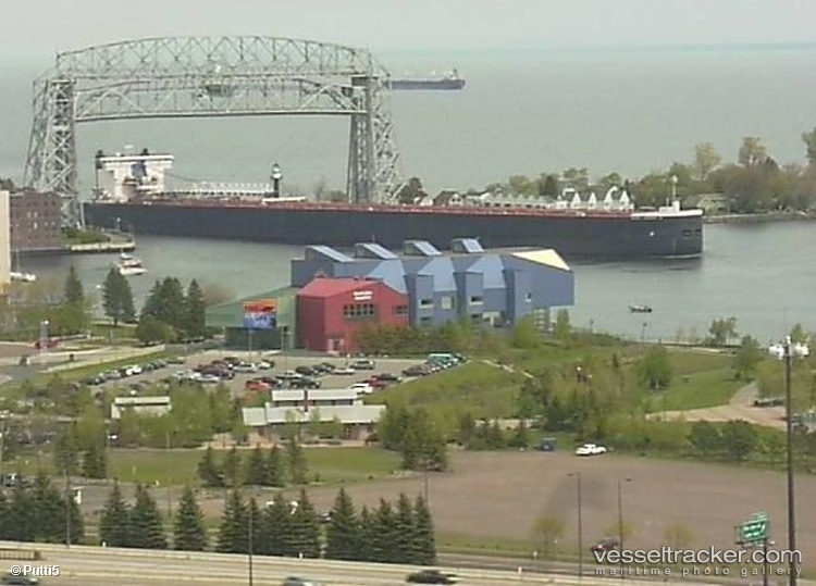 Walter-J-Mccarthy - Self Discharging Bulk Carrier vessel