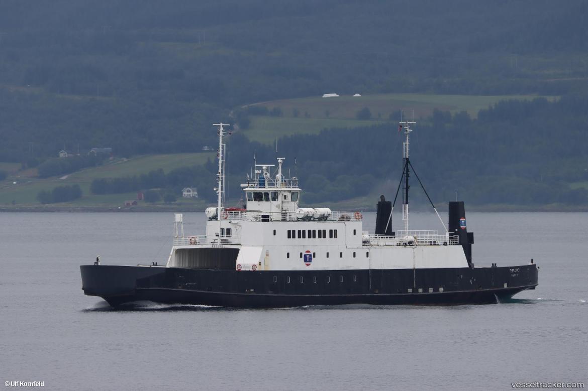 Roesund - Passenger Ro Ro Cargo Ship vessel