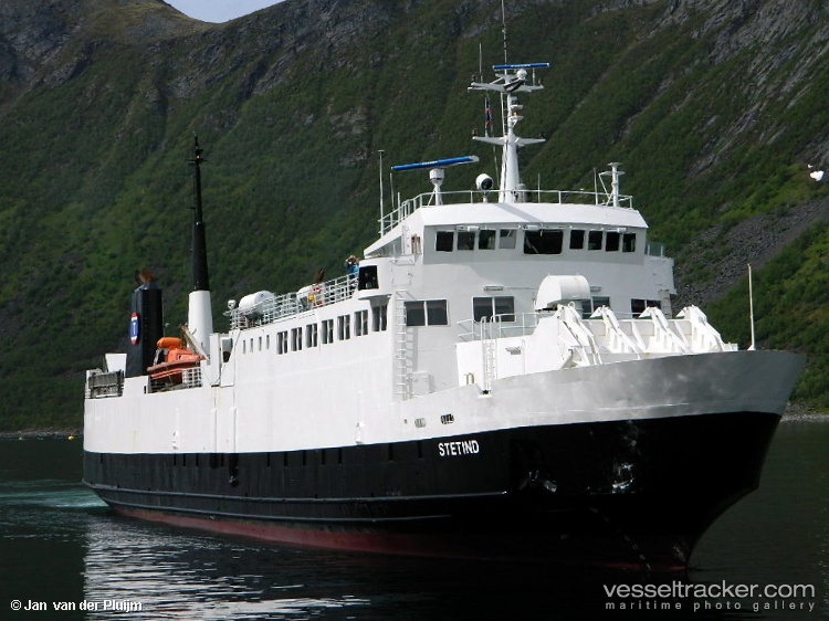 Stetind - Passenger Ro Ro Cargo Ship vessel