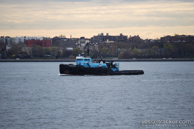 Atlantic-Salvor - Tug vessel