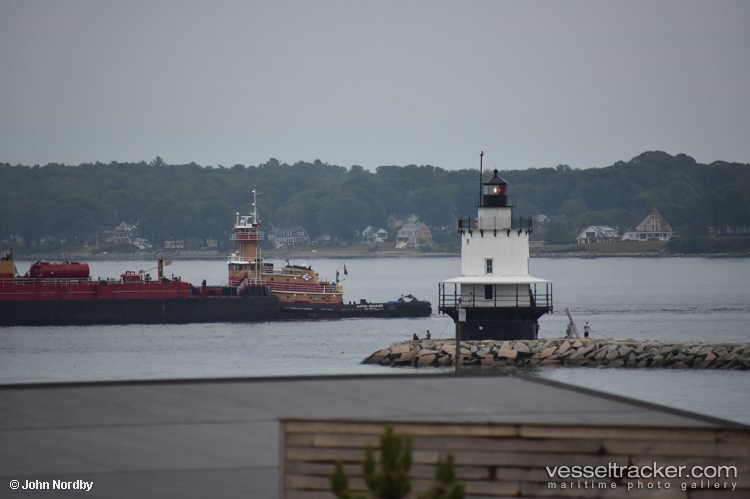 Austin-Reinauer - Pusher Tug vessel