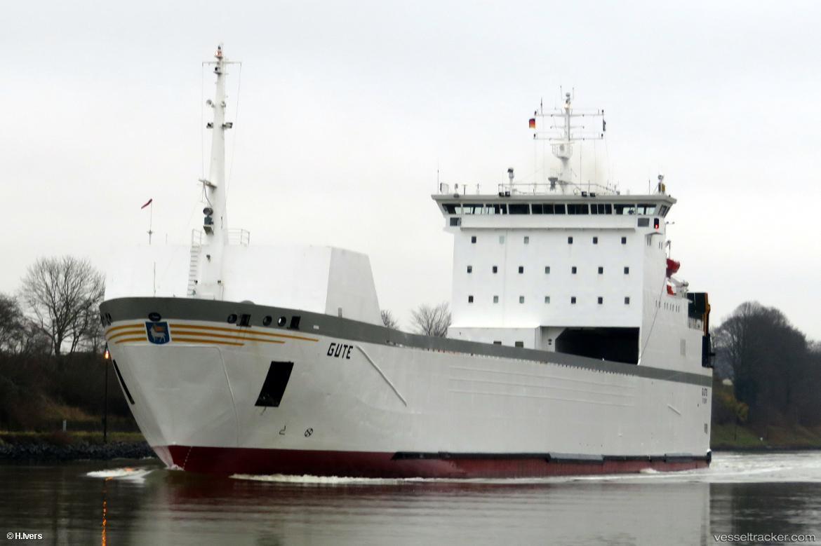 Gubal-Trader - Passenger Ro Ro Cargo Ship vessel