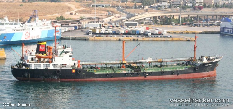 Pirihios - Oil Products Tanker vessel