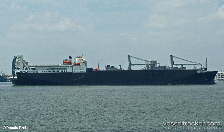 Usns-Stockham - Vehicles Carrier vessel