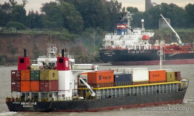 Asuncionb - Container Ship vessel