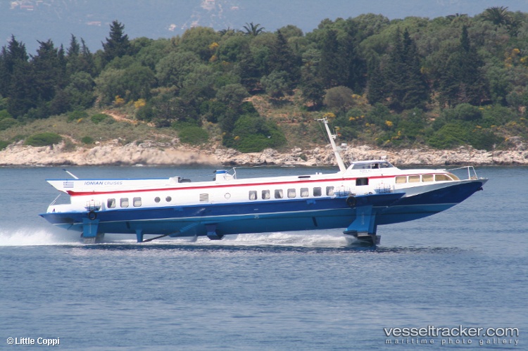 Santa-Iii - Passenger Ship vessel