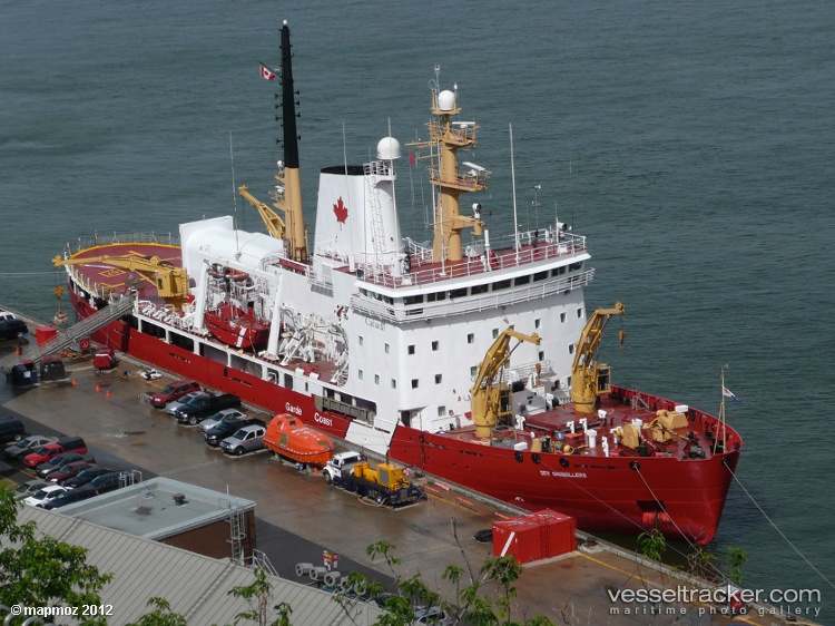 Desgroseilliers - Icebreaker vessel