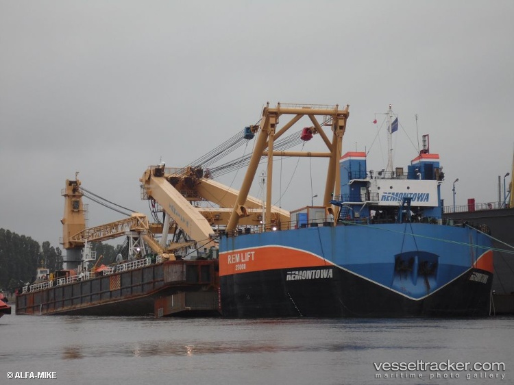 Hebo-lift-10 - Crane Ship vessel