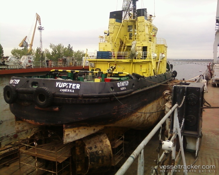 Yupiter - Tug vessel