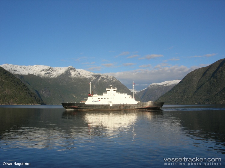 Sogn - Passenger Ro Ro Cargo Ship vessel