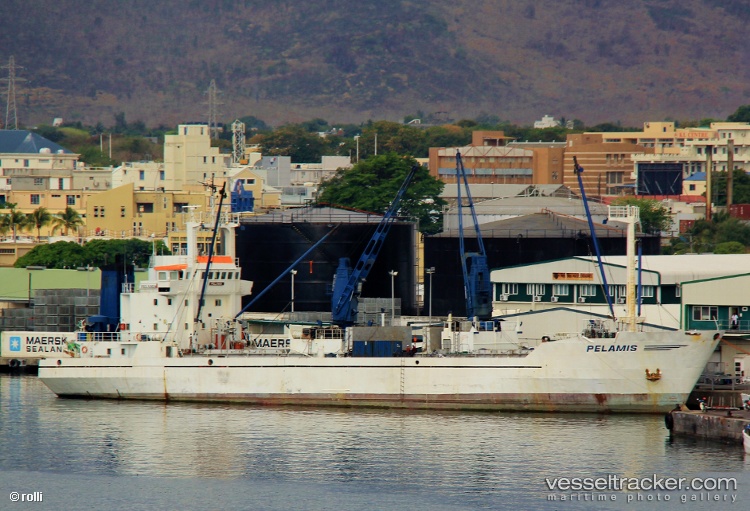 Pearl-Coast - Refrigerated Cargo Ship vessel