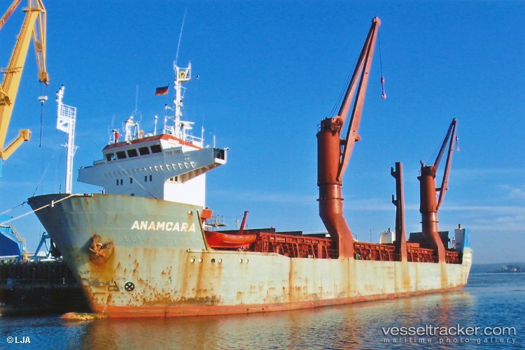 Firefly - Ro Ro Cargo Ship vessel